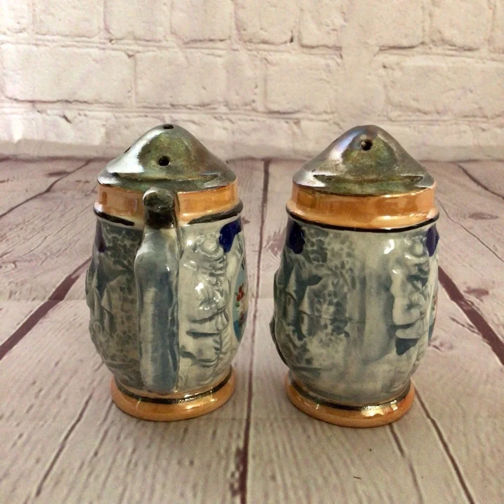 Vintage Ceramic Florida Stein Souvenir Salt and Pepper Shaker Pair
